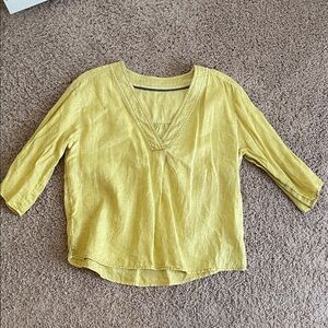 Linen blend v-neck top